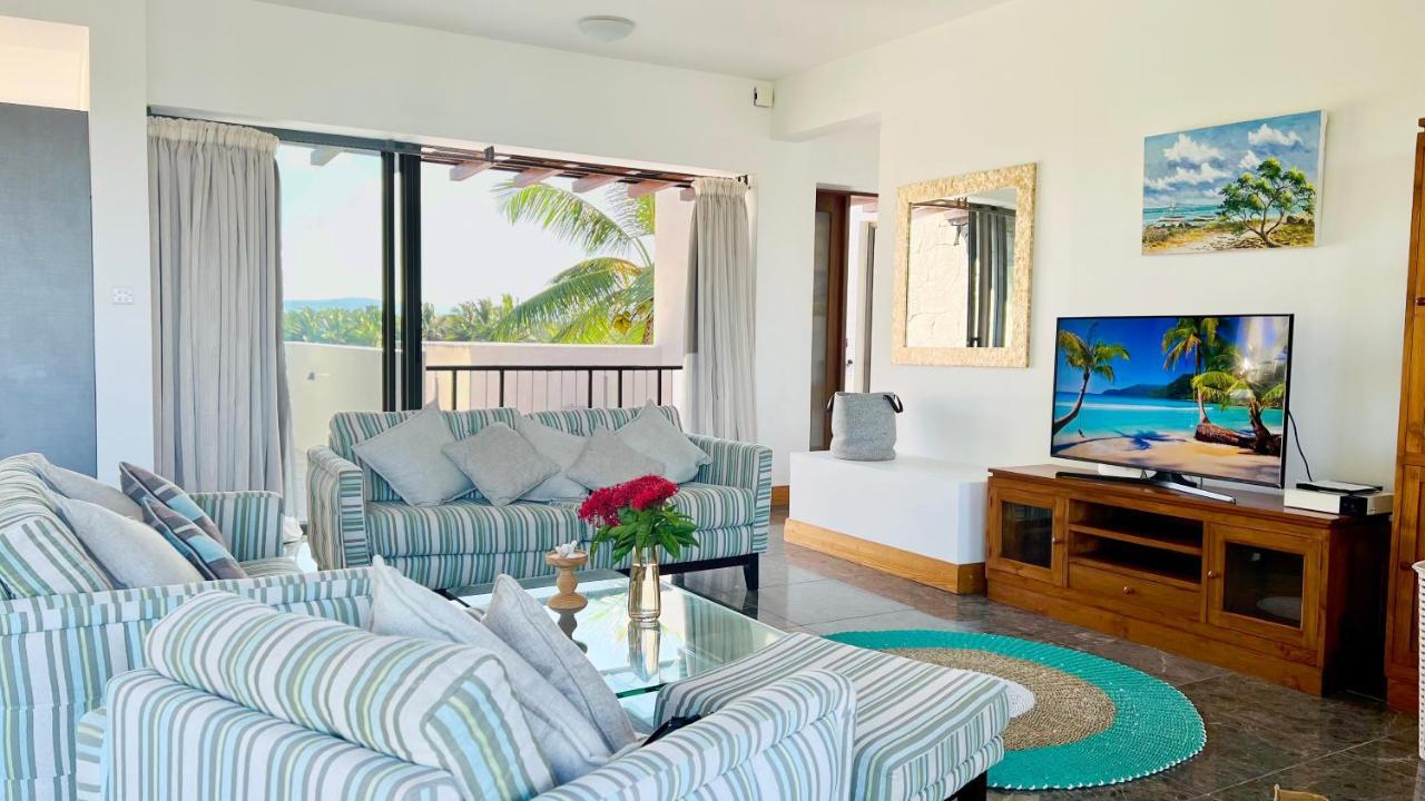 Beach Penthouse Belmare Belle Mare Exteriör bild